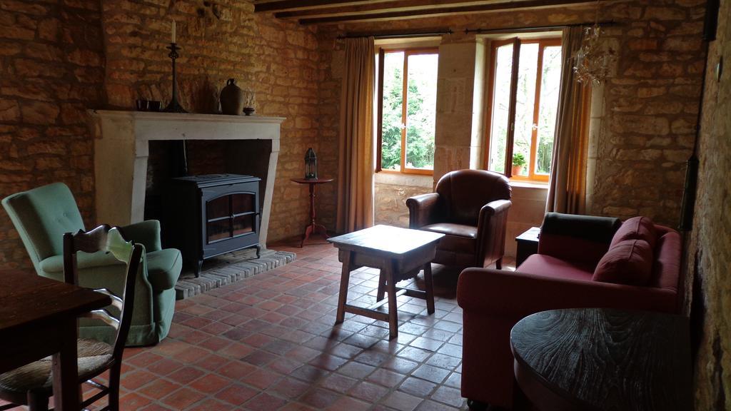 Maison Frankrijk Couloutre Pokój zdjęcie